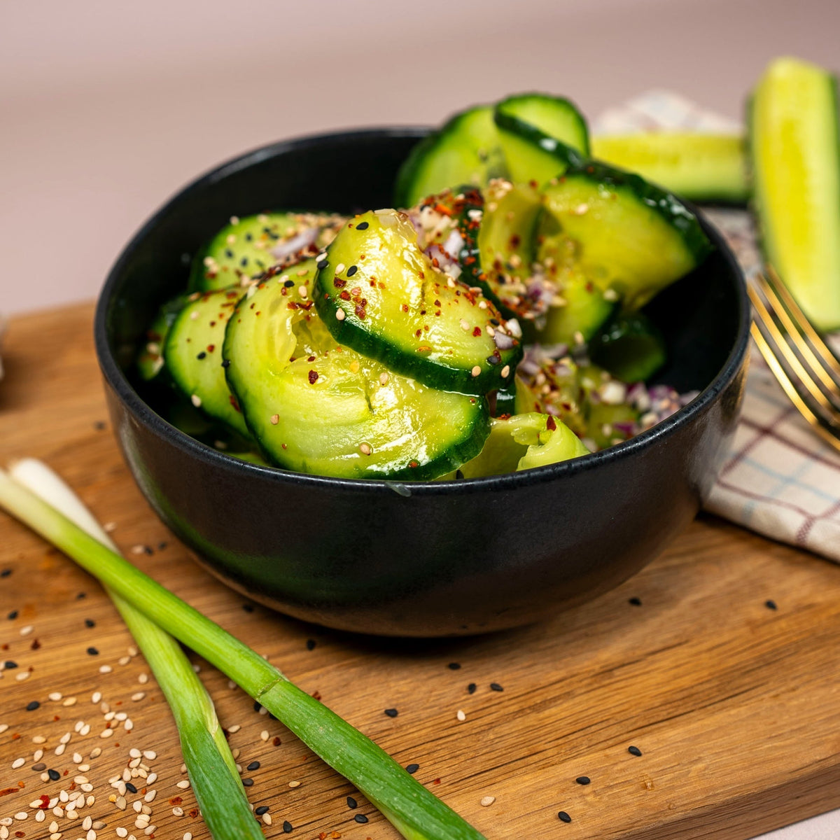 Asiatischer Gurkensalat aus dem Thermomix - Wundermix GmbH