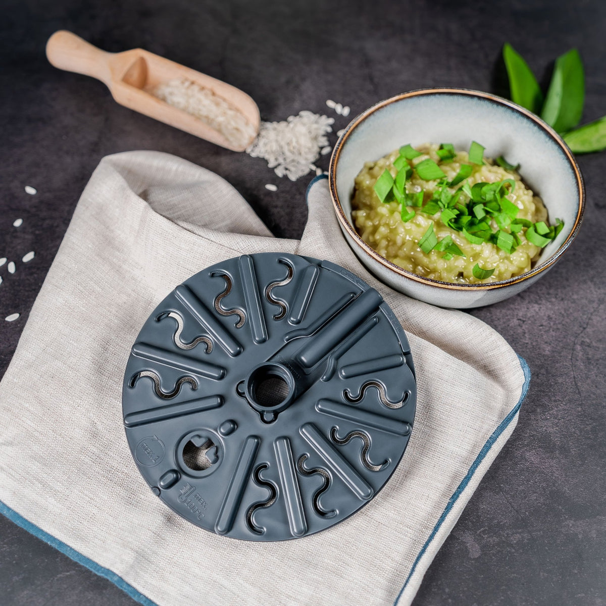 WunderPlate® (mit Träger) | Messerabdeckung für Thermomix TM7, TM6, TM5, TM31 - Wundermix GmbH