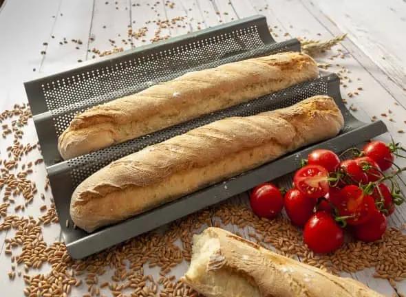 Baguetteblech mit Antihaftbeschichtung by Wundermix - Wundermix GmbH